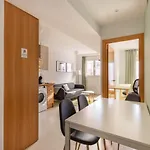 Apartman Ar6 - Piso 2 A 5 Minutos Del Pilar, Posibilidad De Parking No Incluido