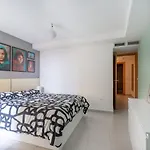 Ar6 - Piso 2 A 5 Minutos Del Pilar, Posibilidad De Parking No Incluido