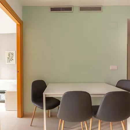 Ar6 - Piso 2 A 5 Minutos Del Pilar, Posibilidad De Parking No Incluido